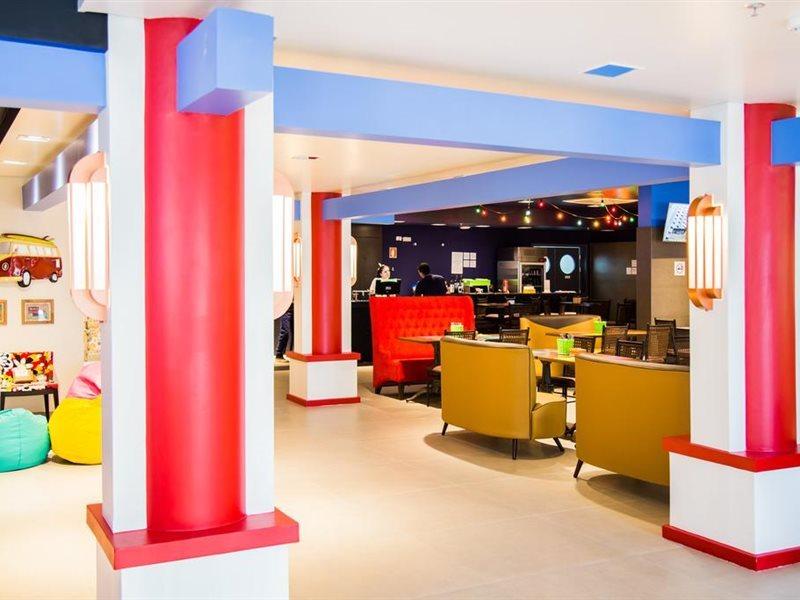 Отель Ibis Styles Porto Alegre Centro -5 Minutos Da Rodoviaria E Do Moinhos De Vento Экстерьер фото
